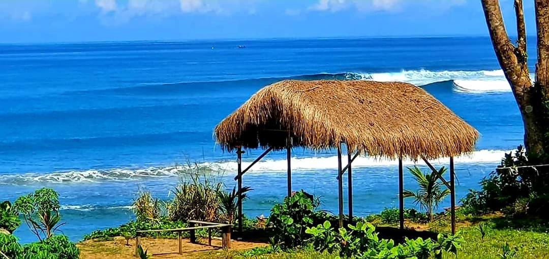 Amban Beach House Manokwari Exterior foto